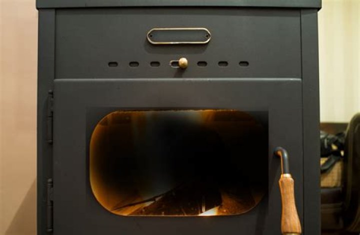 Question: Why Does The Glass On My Pellet Stove Get Black