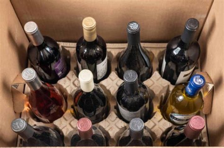 Quick Answer: How Many Bottles Are In A Case Of Wine