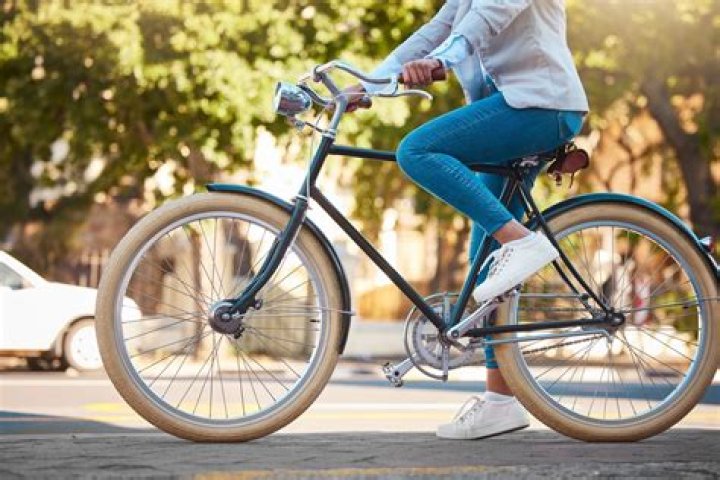Quick Answer: Is Driving A Car Like Riding A Bike