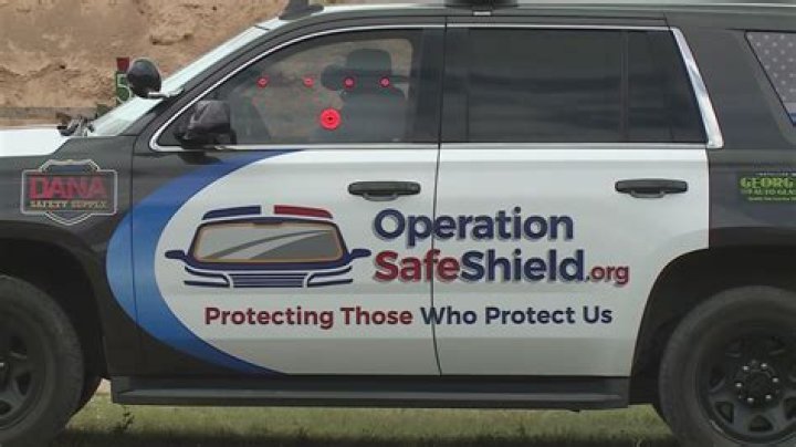Quick Answer: Why Do Police Cars Have Dark Tented Windows